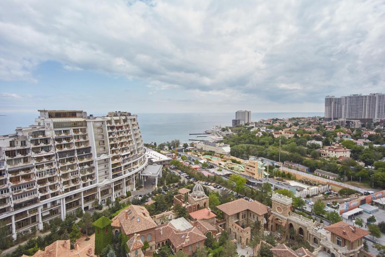 Gagarin Plaza Luxury Sea View Apartments Odessa Exterior foto